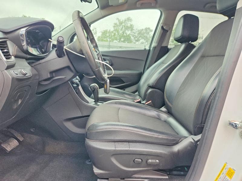 2018 CHEVROLET TRAX 1LT 7