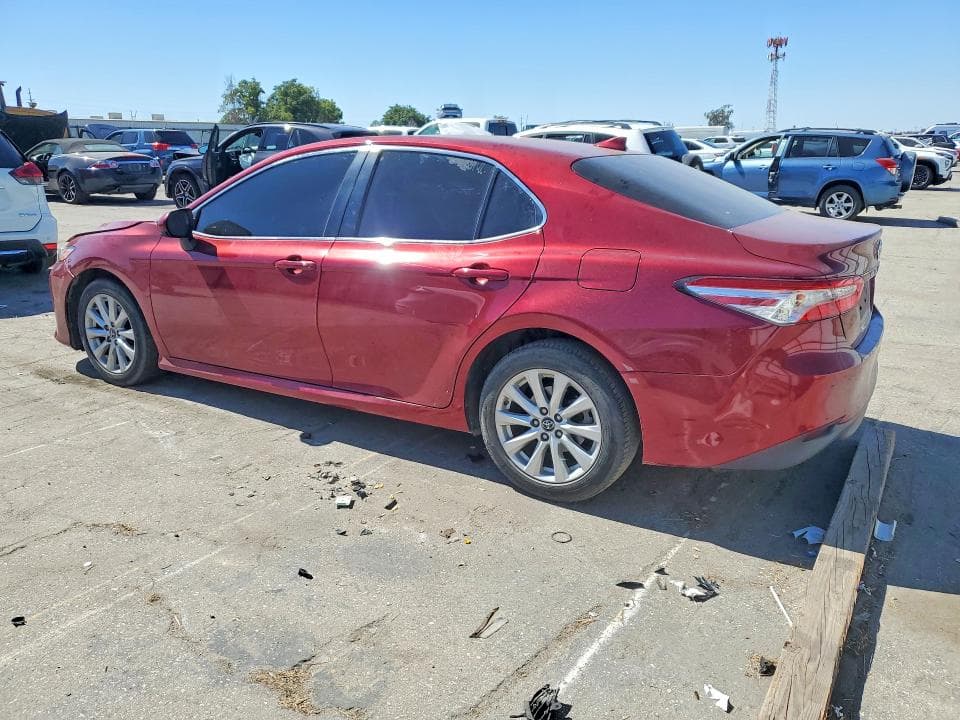 2019 TOYOTA CAMRY LE 2