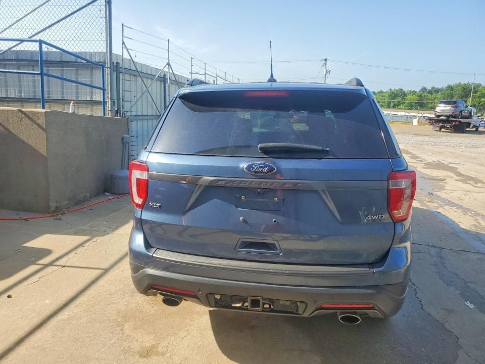 2018 FORD EXPLORER XLT 6
