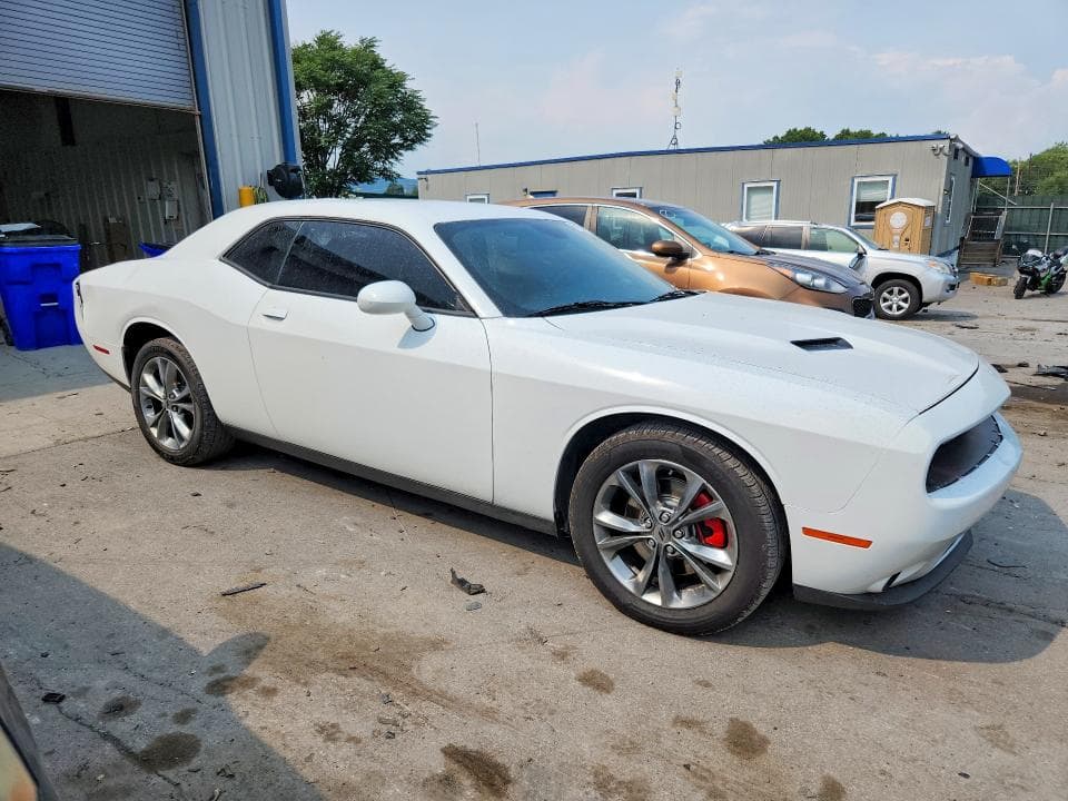 2020 DODGE CHALLENGER SXT 4