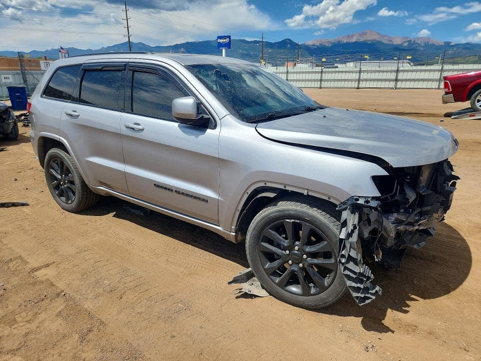 2018 JEEP GRAND CHEROKEE LAREDO 4