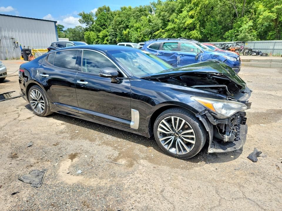 2019 KIA STINGER BASE 4