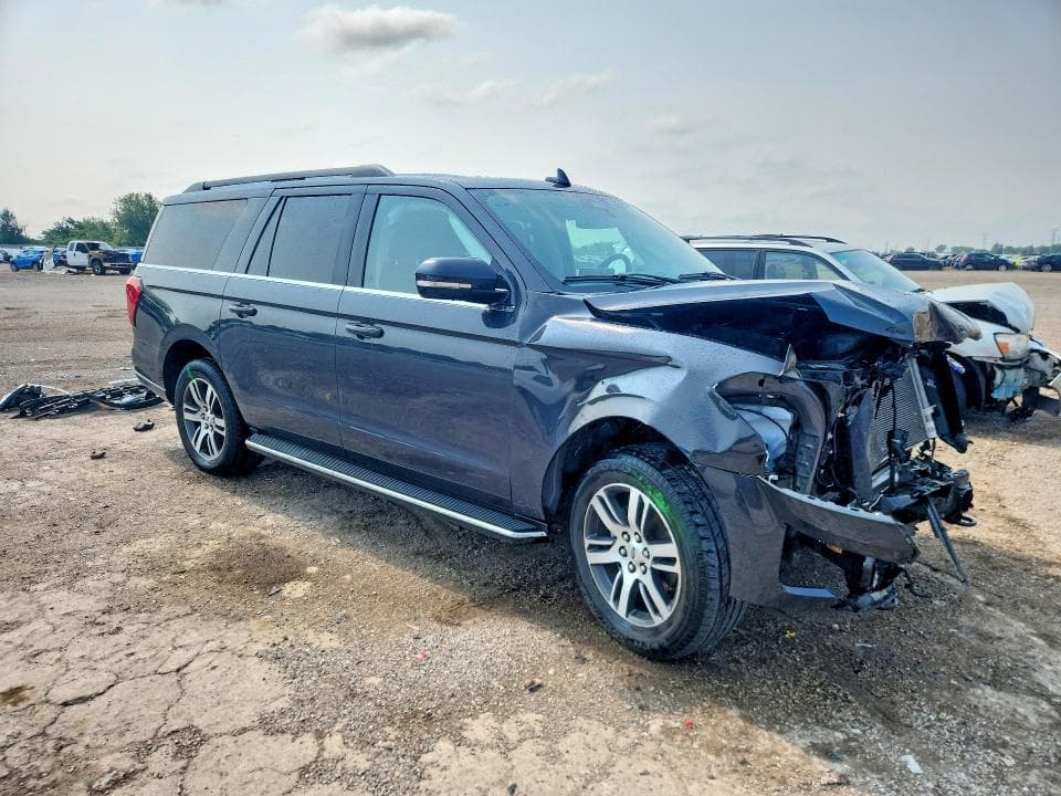 2023 FORD EXPEDITION MAX XLT 4