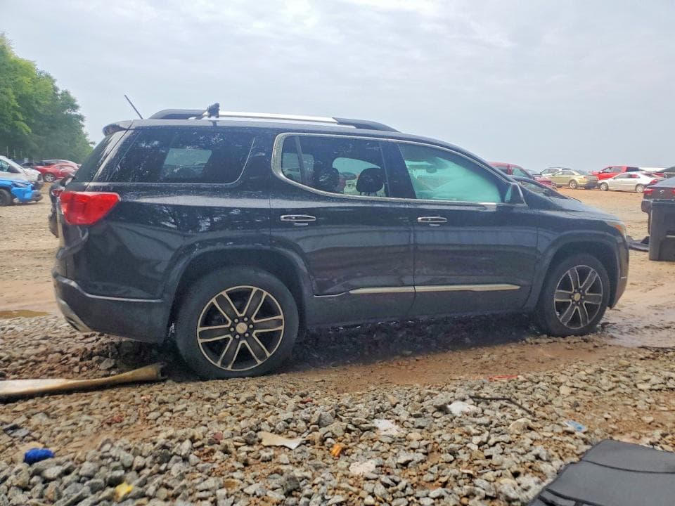 2017 GMC ACADIA DENALI 3