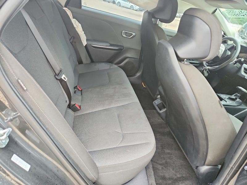 2026 KIA K4 LXS 10