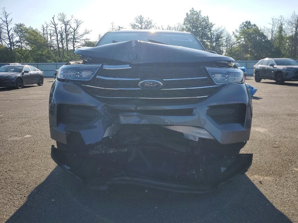 2023 FORD EXPLORER XLT 5