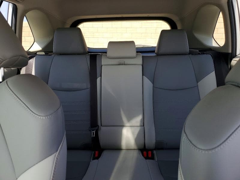2019 TOYOTA RAV4 XLE PREMIUM 10