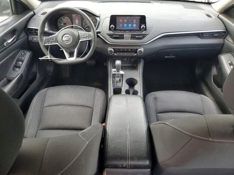 2021 NISSAN ALTIMA S 8
