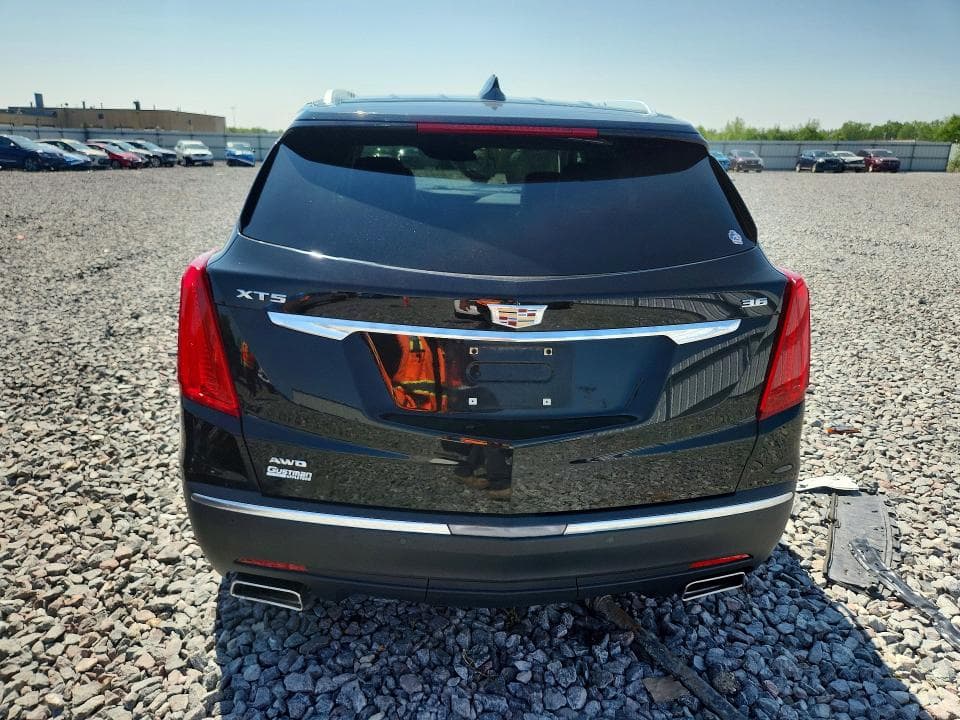 2017 CADILLAC XT5 LUXURY 6