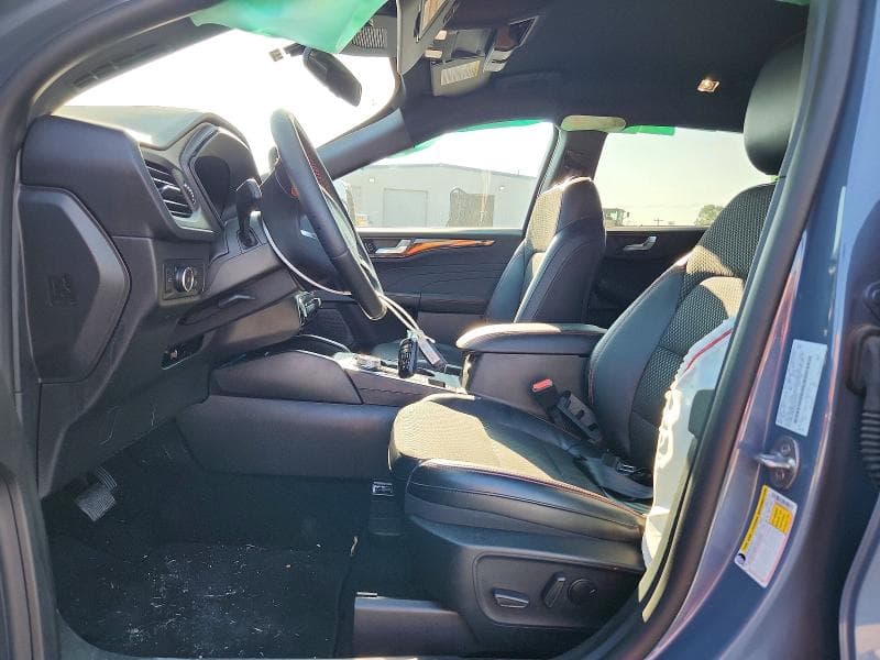2025 FORD ESCAPE ST LINE SELECT 7
