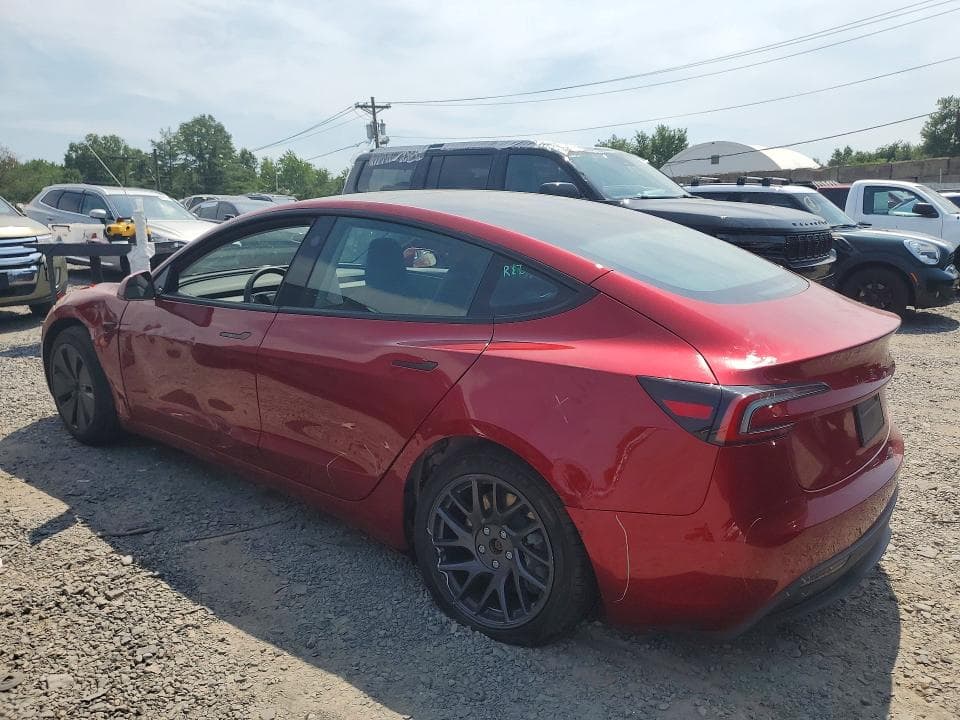 2025 TESLA MODEL 3 2