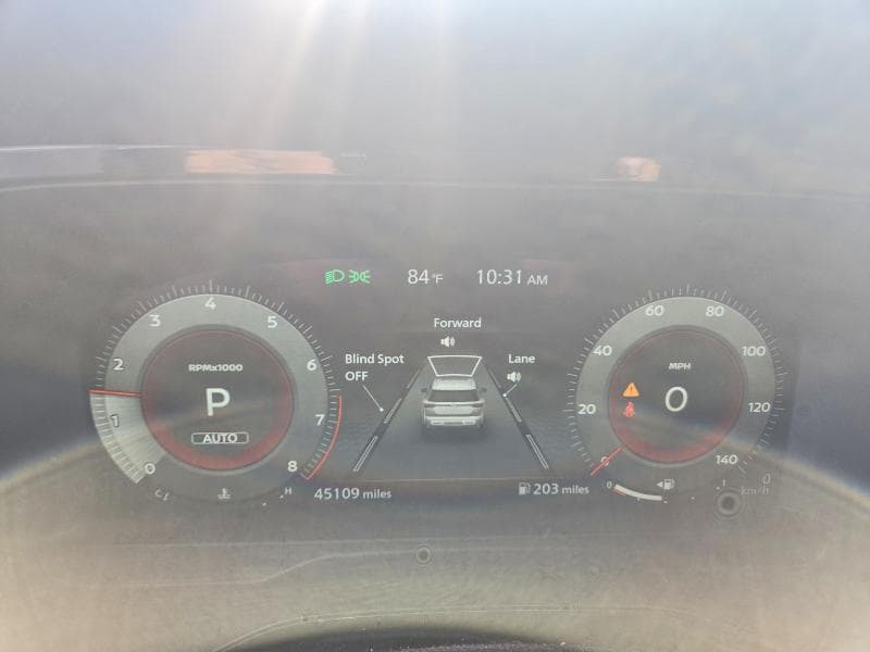 2023 NISSAN PATHFINDER PLATINUM 9