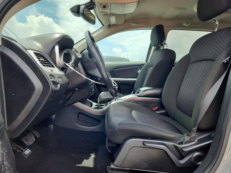 2019 DODGE JOURNEY SE 7