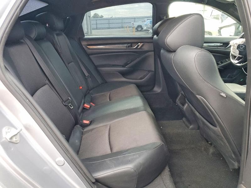 2021 HONDA ACCORD SPORT 10