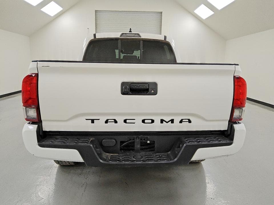 2021 TOYOTA TACOMA SR 6