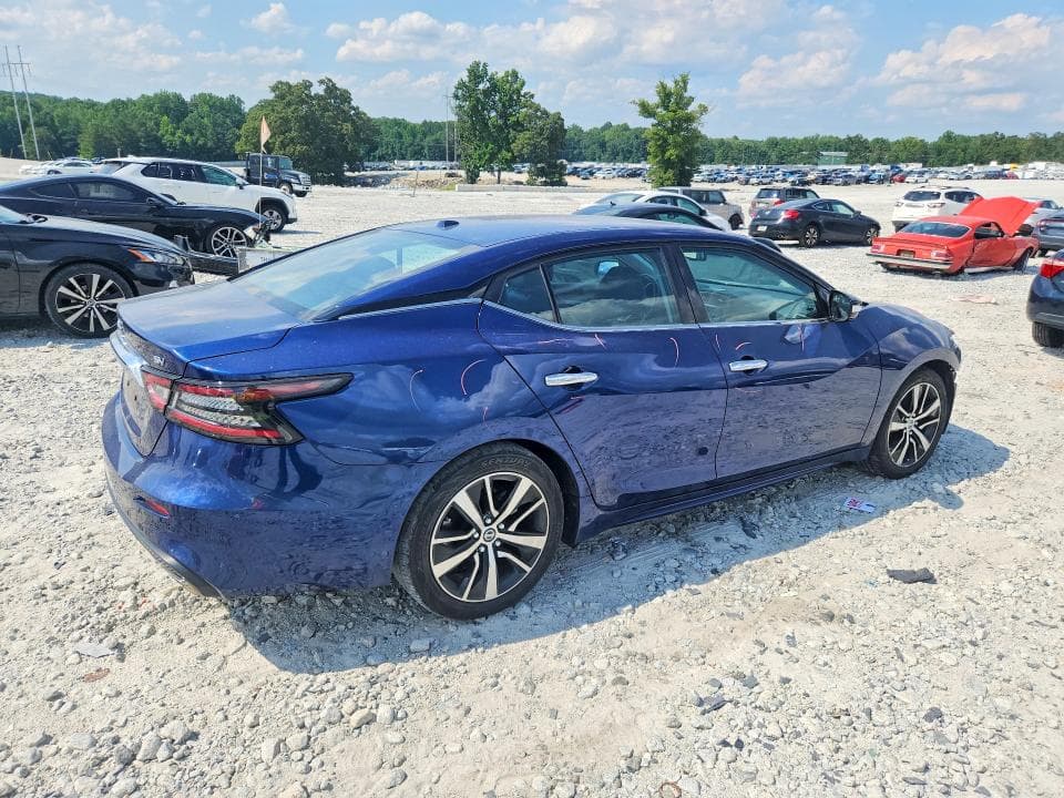 2021 NISSAN MAXIMA SV 3