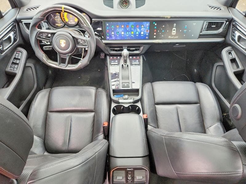 2017 PORSCHE MACAN S 8