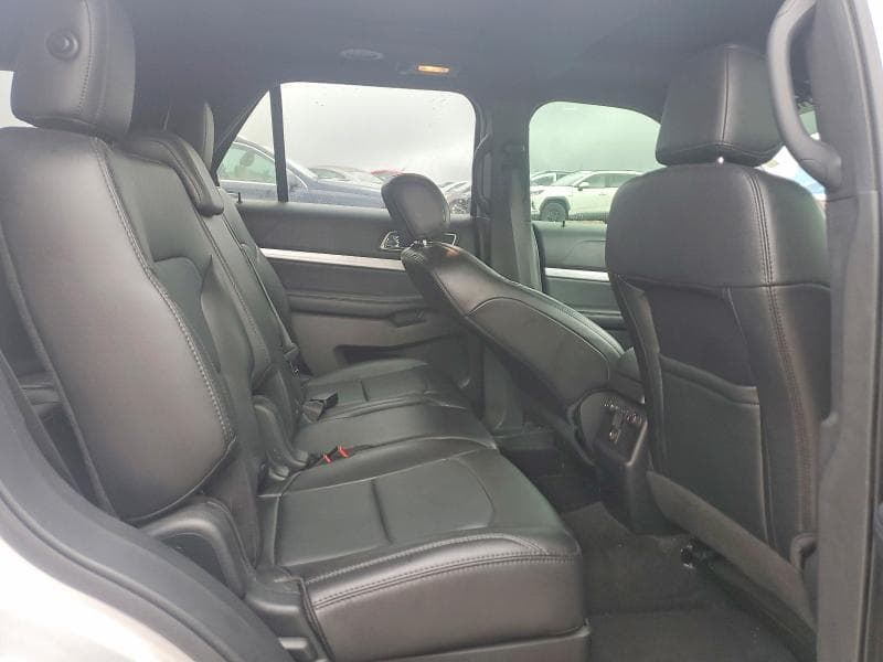 2017 FORD EXPLORER XLT 10