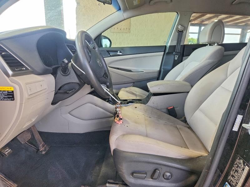 2017 HYUNDAI TUCSON SE 7