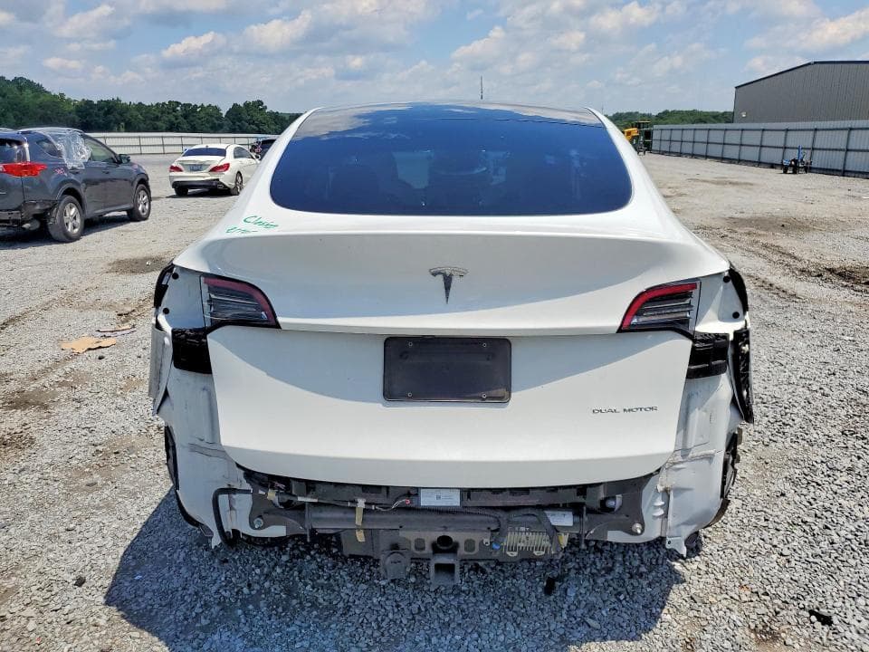2023 TESLA MODEL Y 6