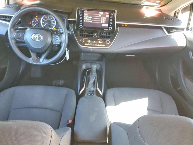 2021 TOYOTA COROLLA LE 8