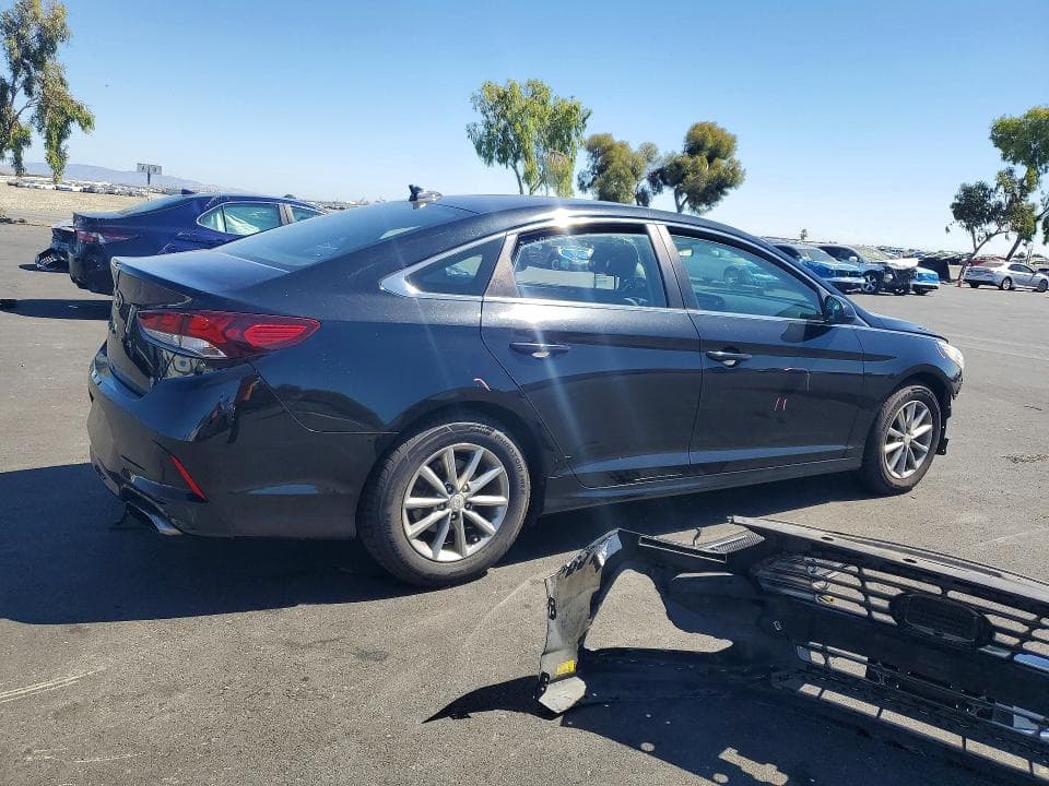 2018 HYUNDAI SONATA SE 3