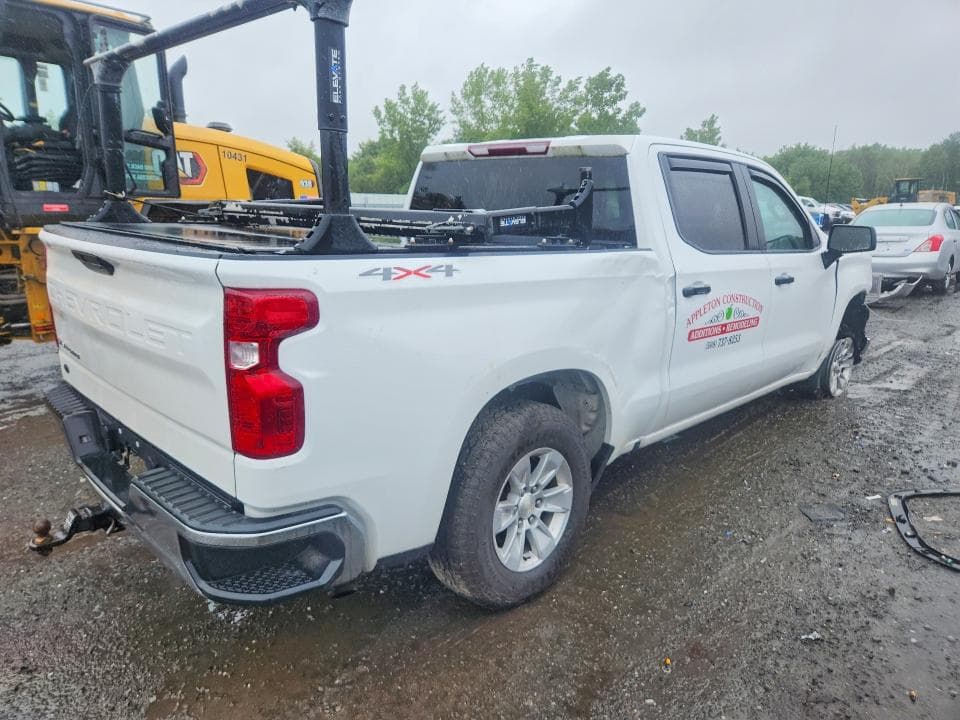 2022 CHEVROLET SILVERADO LTD K1500 3