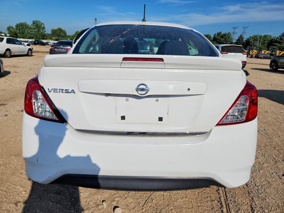 2019 NISSAN VERSA S PLUS 6