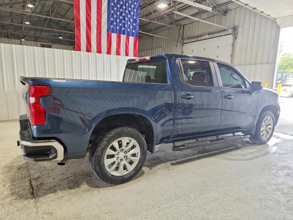 2022 CHEVROLET SILVERADO C1500 LT 3