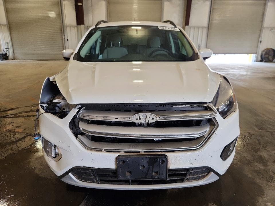 2018 FORD ESCAPE SE 5