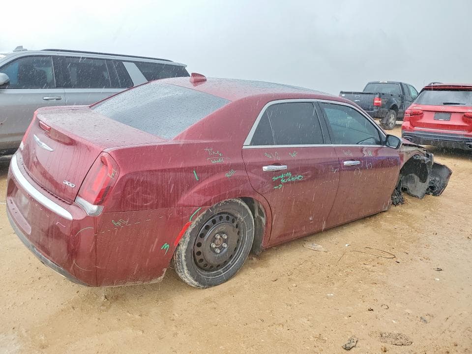 2020 CHRYSLER 300 LIMITED 3