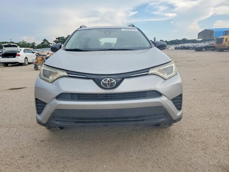 2018 TOYOTA RAV4 LE 5