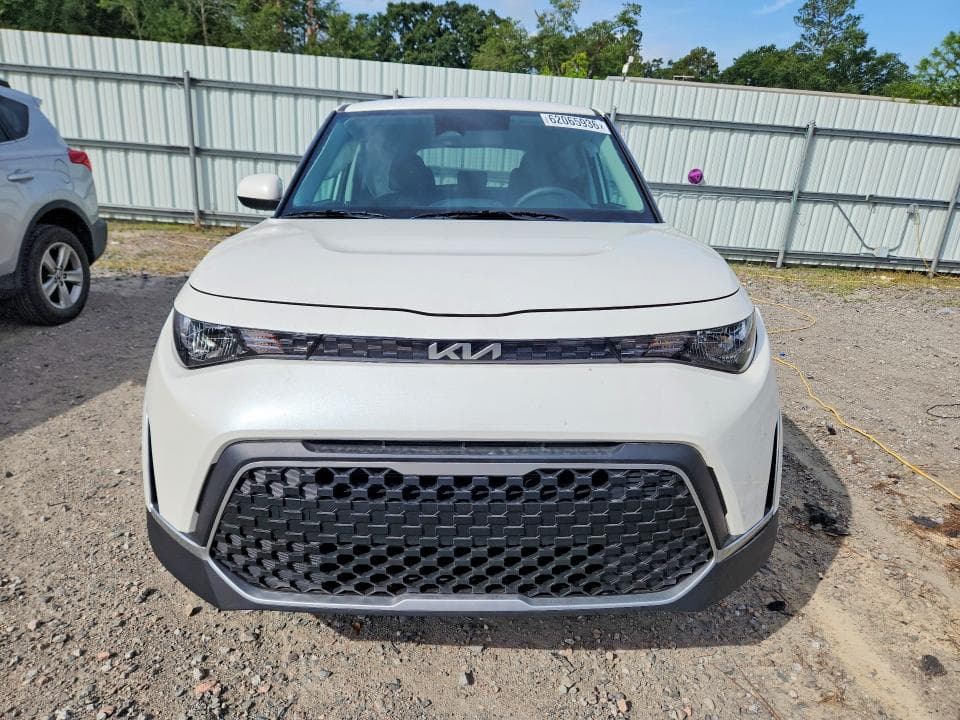 2025 KIA SOUL LX 5