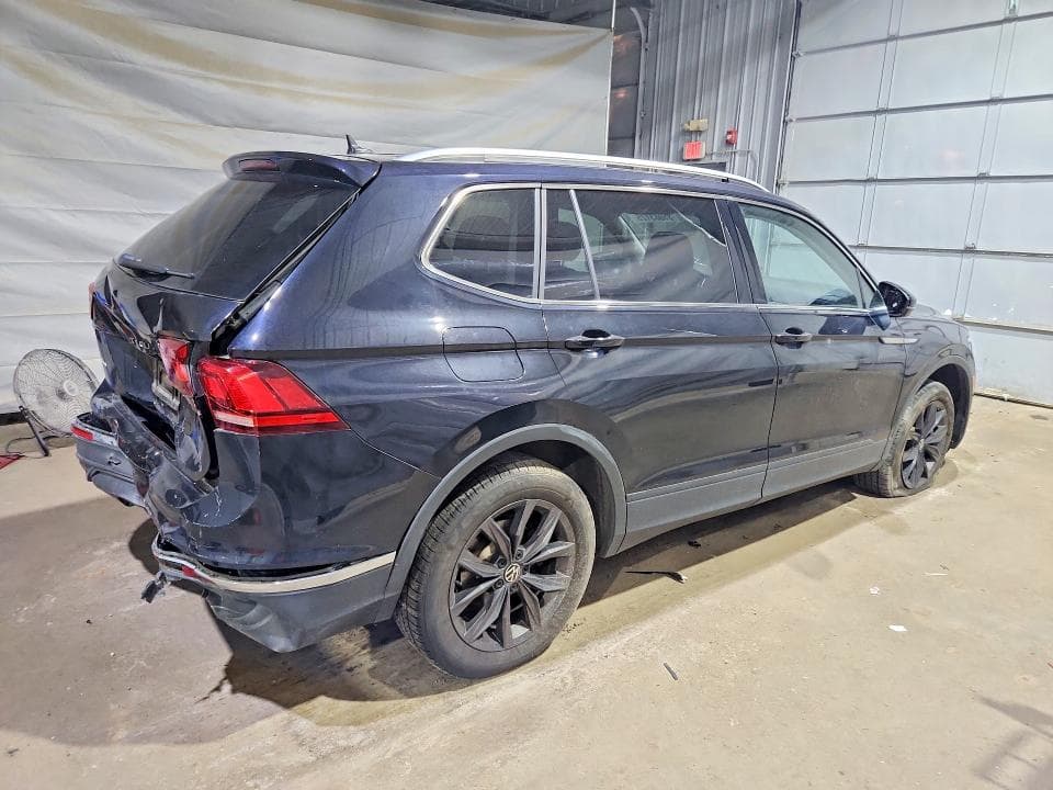 2022 VOLKSWAGEN TIGUAN SE 3