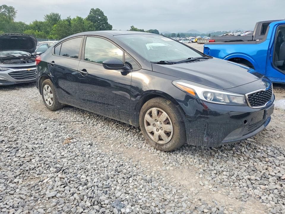 2017 KIA FORTE LX 4