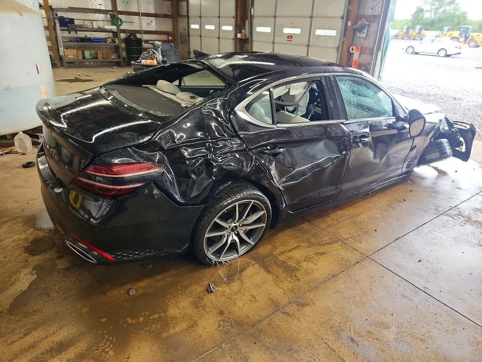 2024 GENESIS G70 2.5T STANDARD 3