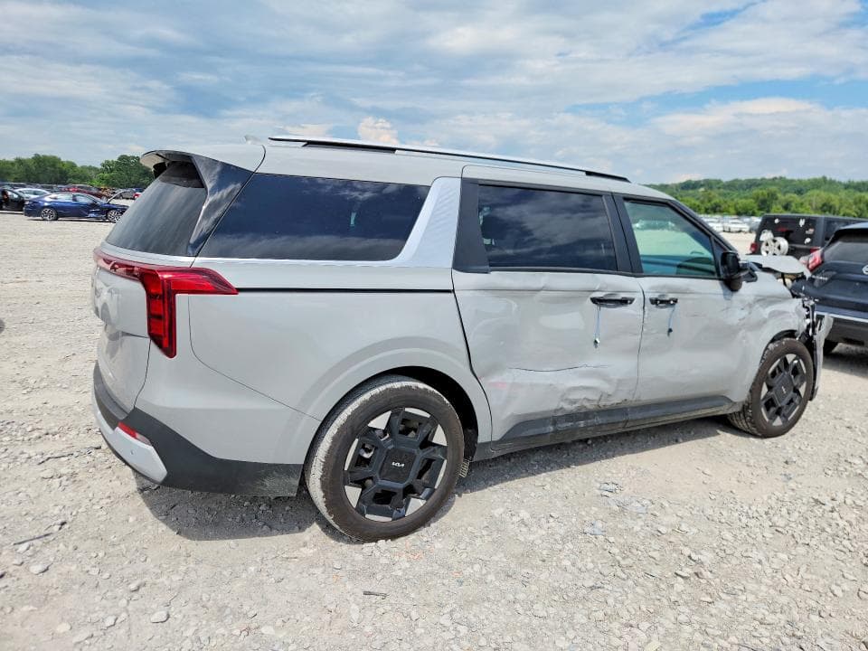 2026 KIA CARNIVAL EX 3