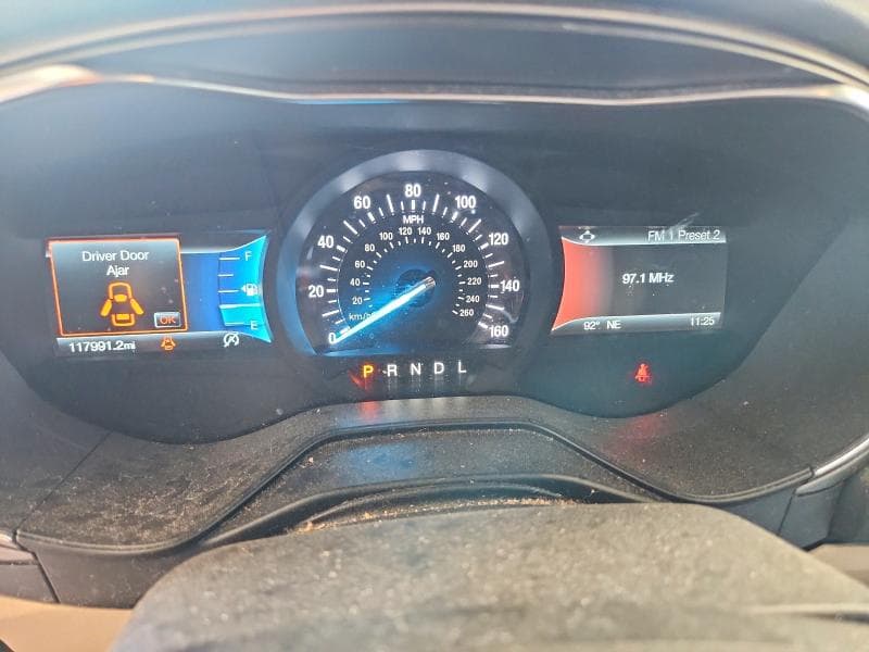 2020 FORD FUSION SE 9