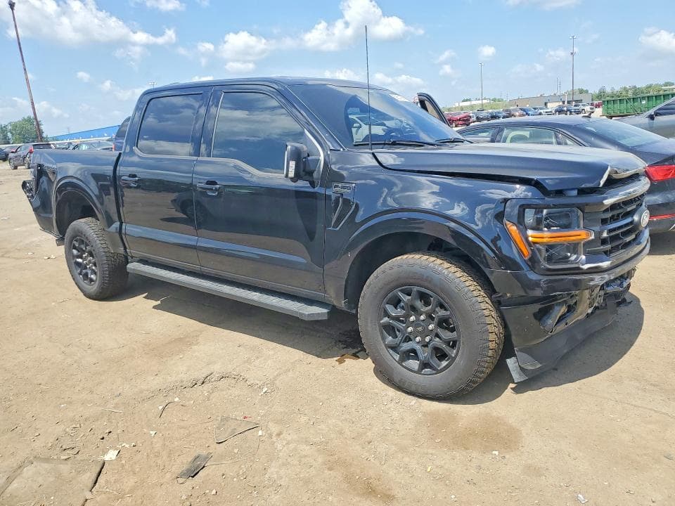 2026 FORD F150 XLT 4