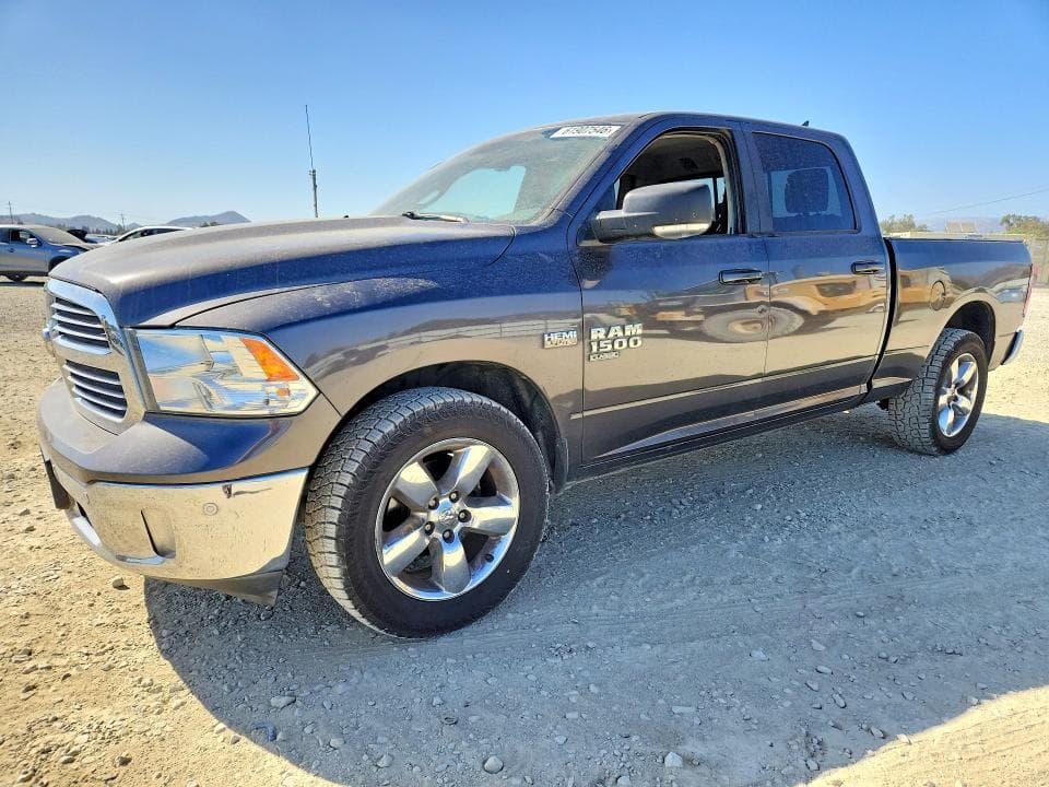 2019 RAM 1500 CLASSIC SLT