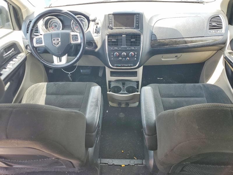 2017 DODGE GRAND CARAVAN SE 8