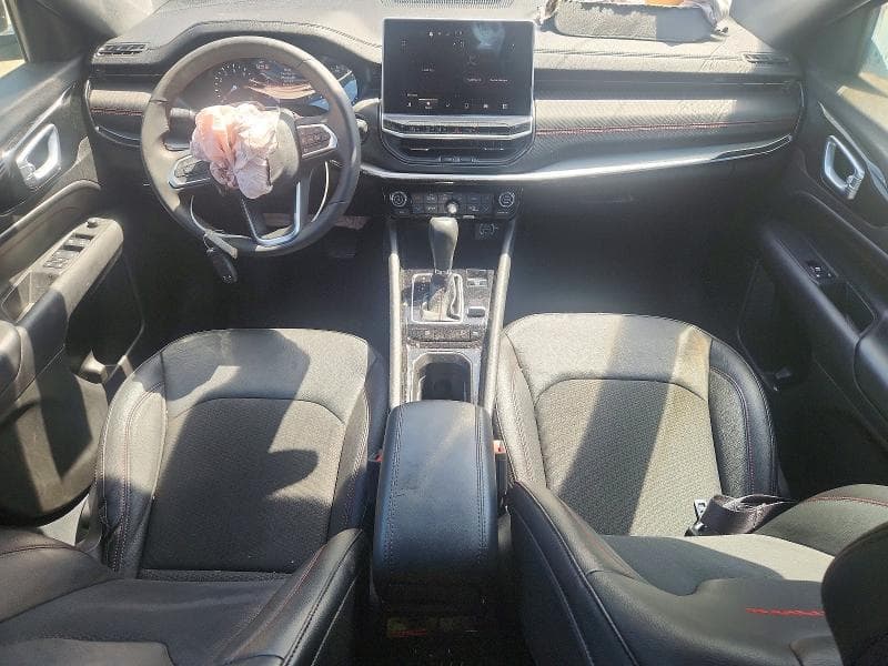 2025 JEEP COMPASS TRAILHAWK 8