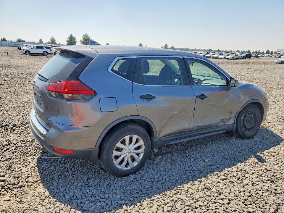 2017 NISSAN ROGUE S 3