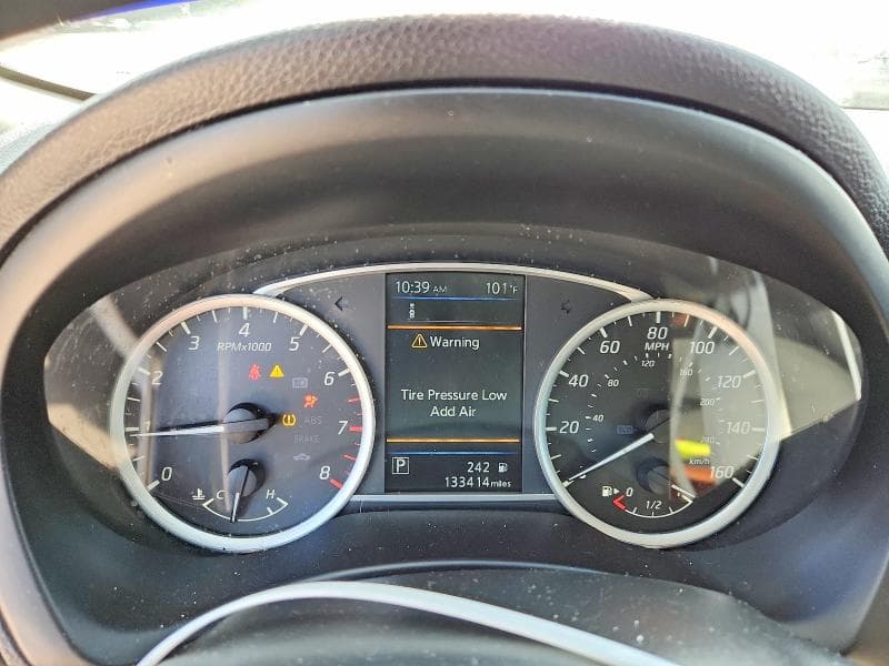 2019 NISSAN SENTRA S 9
