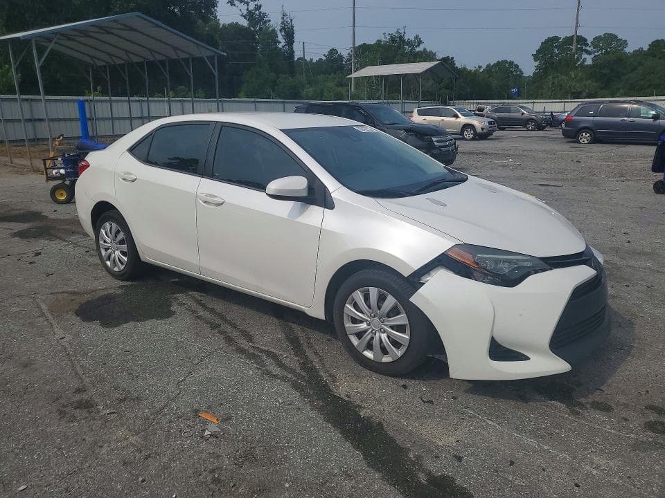2018 TOYOTA COROLLA LE 4