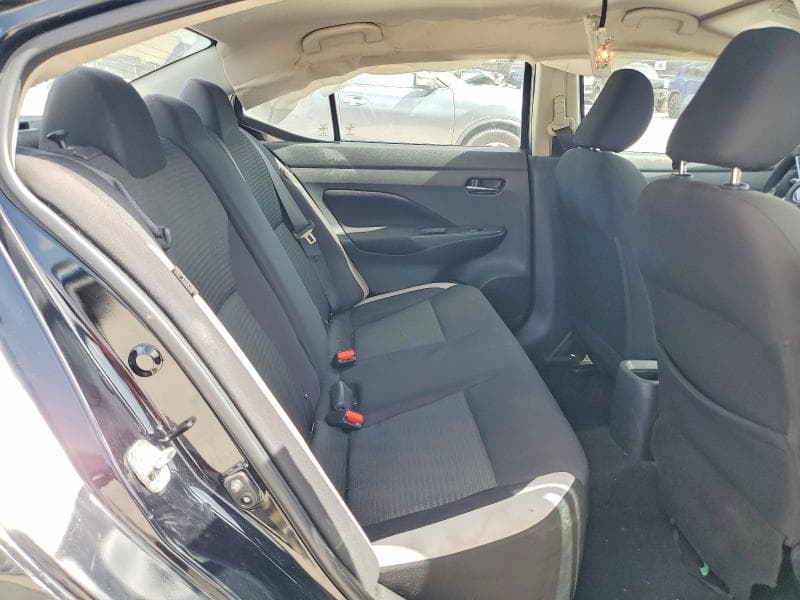 2021 NISSAN VERSA SV 10