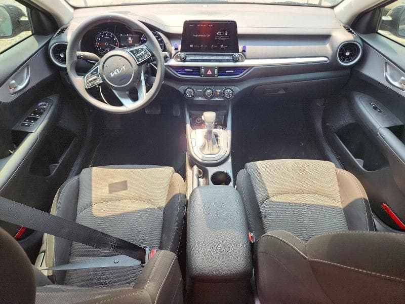 2024 KIA FORTE LX 8