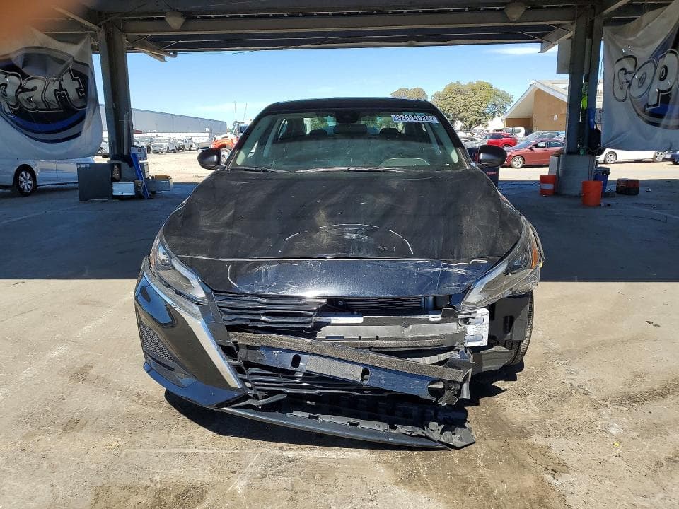 2025 NISSAN ALTIMA SV 5