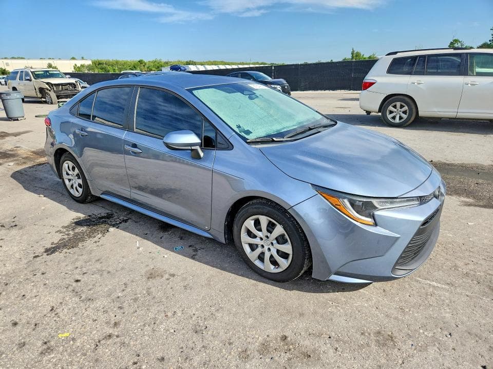 2023 TOYOTA COROLLA LE 4