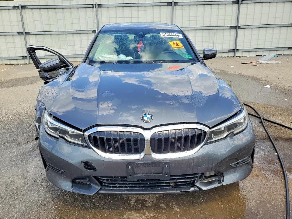 2021 BMW 330E 5